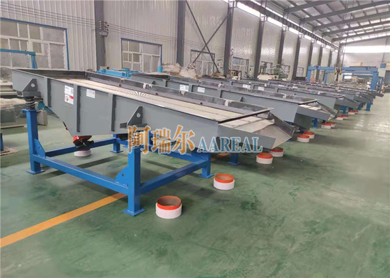900*3000mm Einzeldeck rechteckiger linearer Vibrationsschirm zum Sieben von PVC-Granulaten